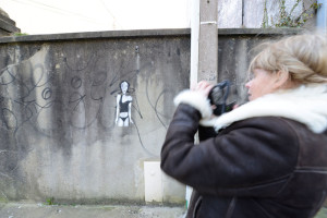 <img src="_DSC0065.jpg"alt="Dans les rues de Douarnenez"/>